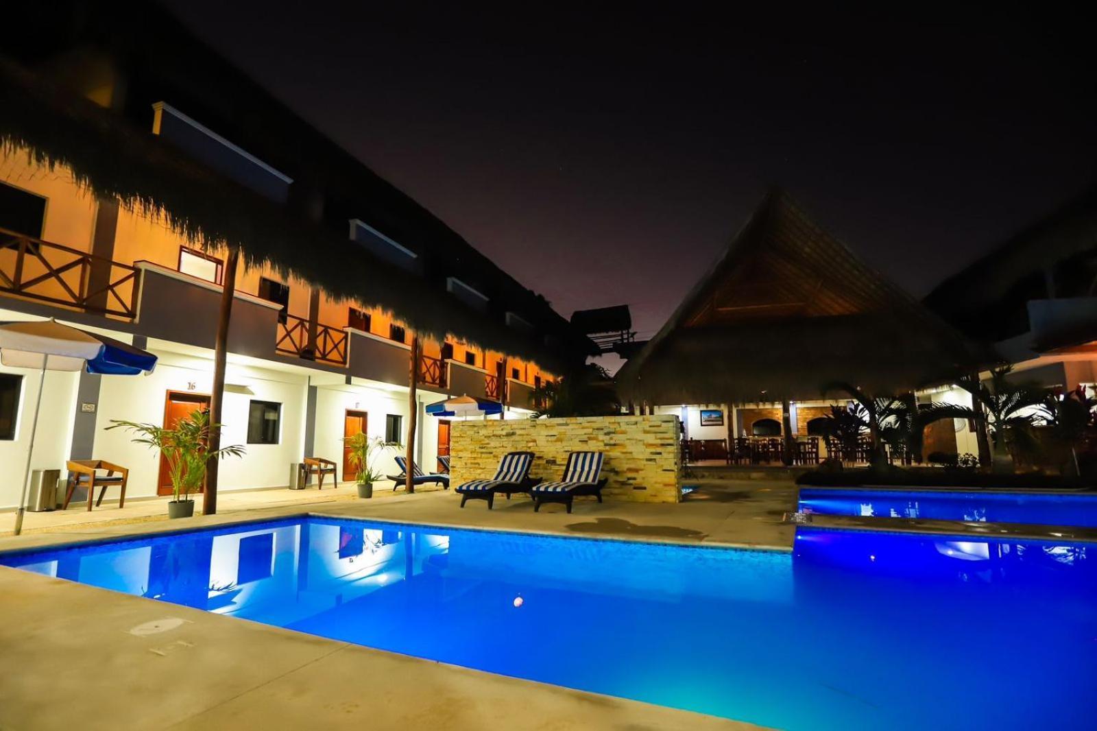 Hotel Pejelagarto Bacalar Exterior photo